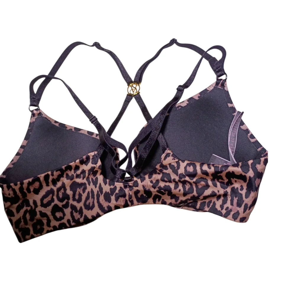 Victoria's Secret Leopard‎ Print Bra with Black Straps